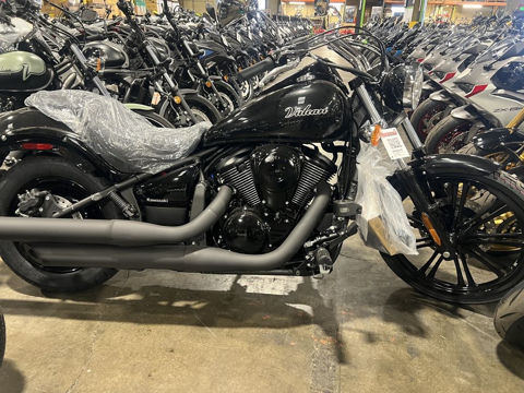 2026 Kawasaki Vulcan® 900 Custom photo 3