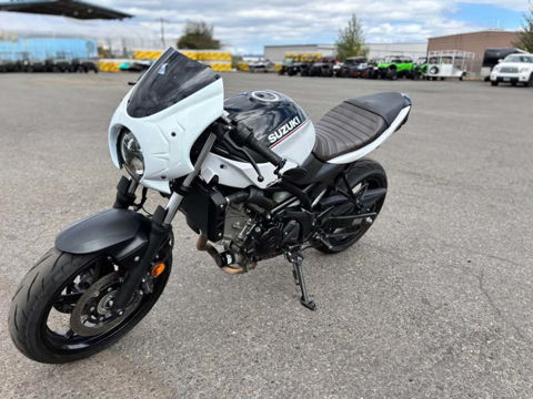2019 Suzuki SV650X photo 2