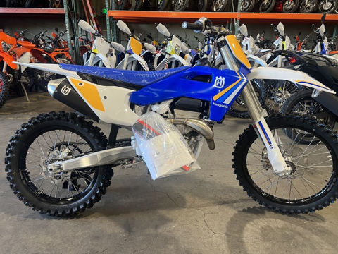2025 Husqvarna FC 350 Heritage photo 1