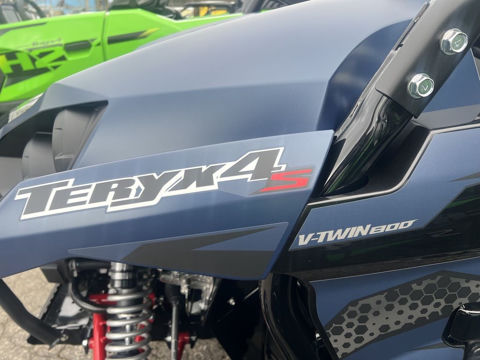 2025 Kawasaki Teryx4™ S LE photo 2