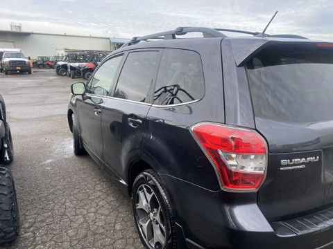 2014 Subaru Forester photo 3