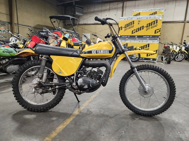 1974 Yamaha MX 100