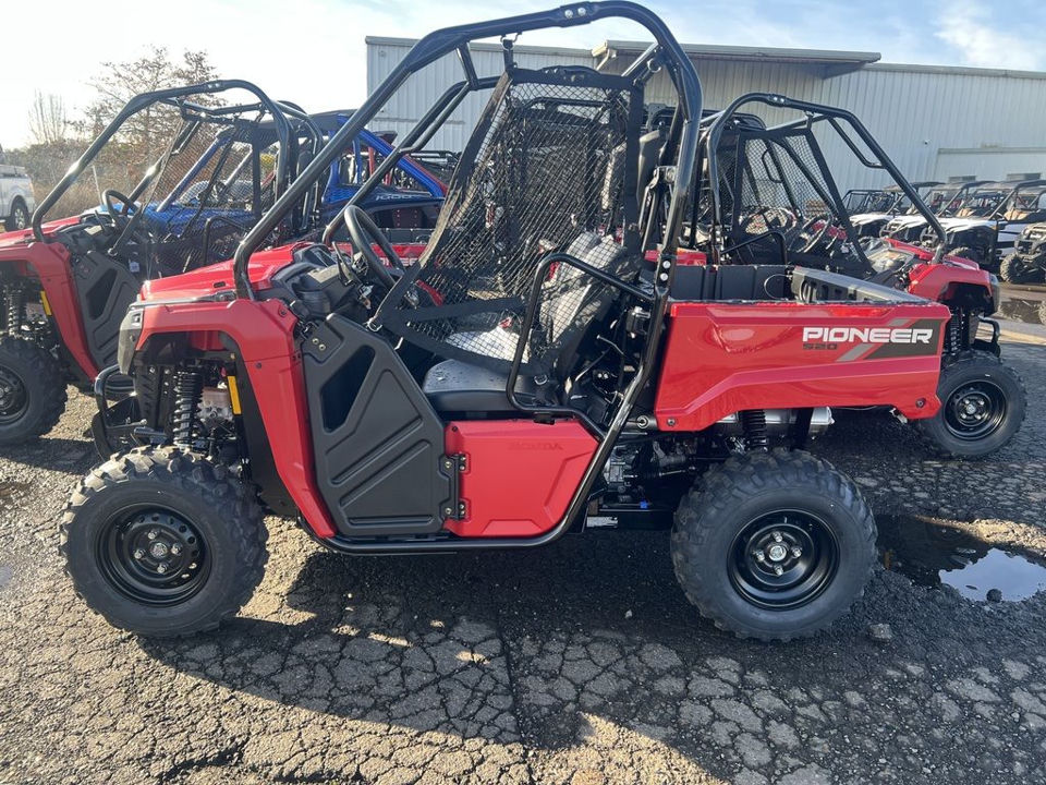 2026 Honda Pioneer 520 photo 1