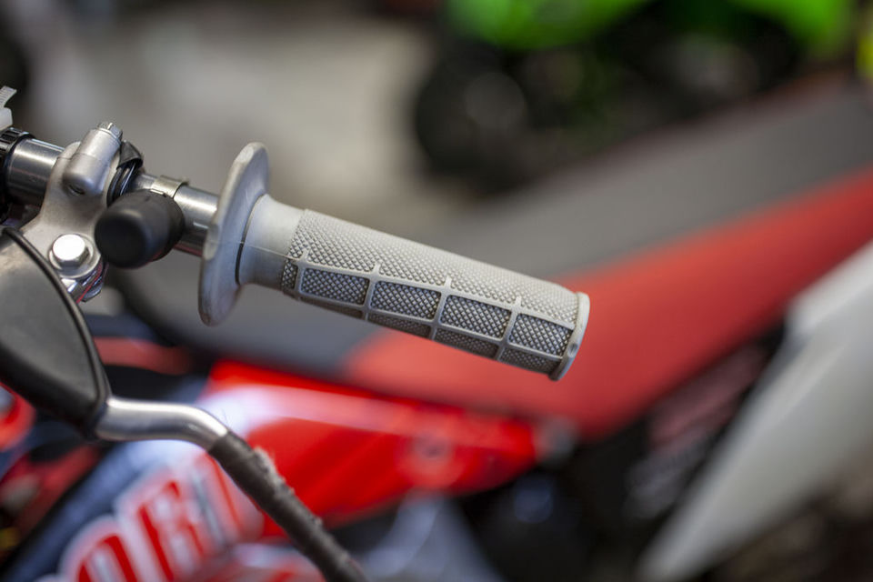 2003 Honda CR250R3 photo 7