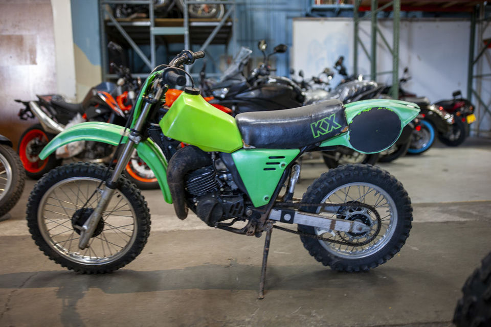 1982 Kawasaki KX80 photo 2