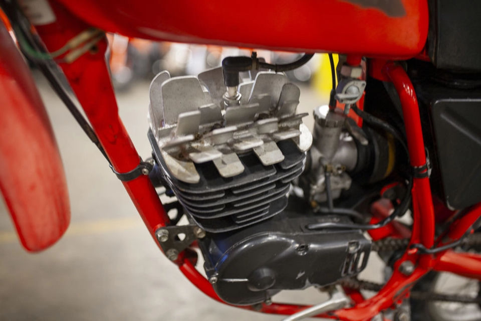 1977 Honda CR125 Elsinore photo 6